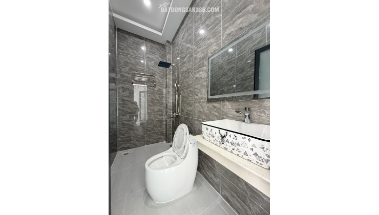 Villa vườn hiếm 6x33m ngay chợ Long Thượng – sân cực rộng, nhìn là mê. Giá full 4Ty250. SHR Hoàn Công